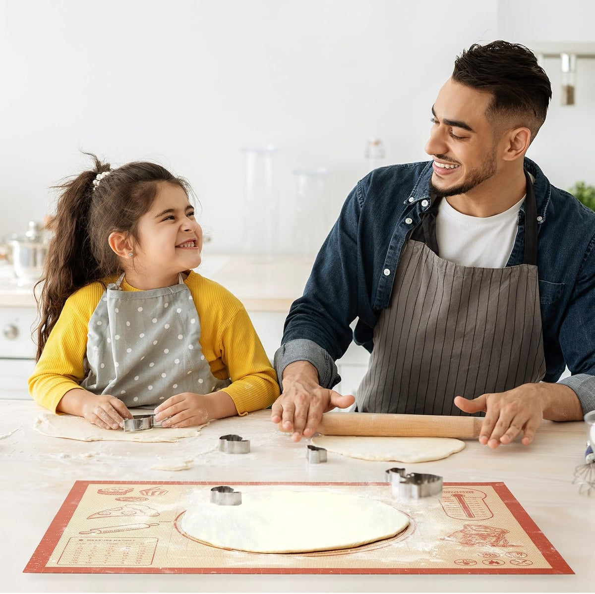 Silicone Baking Pastry Dough Mat - 28x20Inch Extra Large Cookie Bread Rolling Mats Sheet, Nonstick Kitchen Counter Kneading Board, Thick Reusable Pie