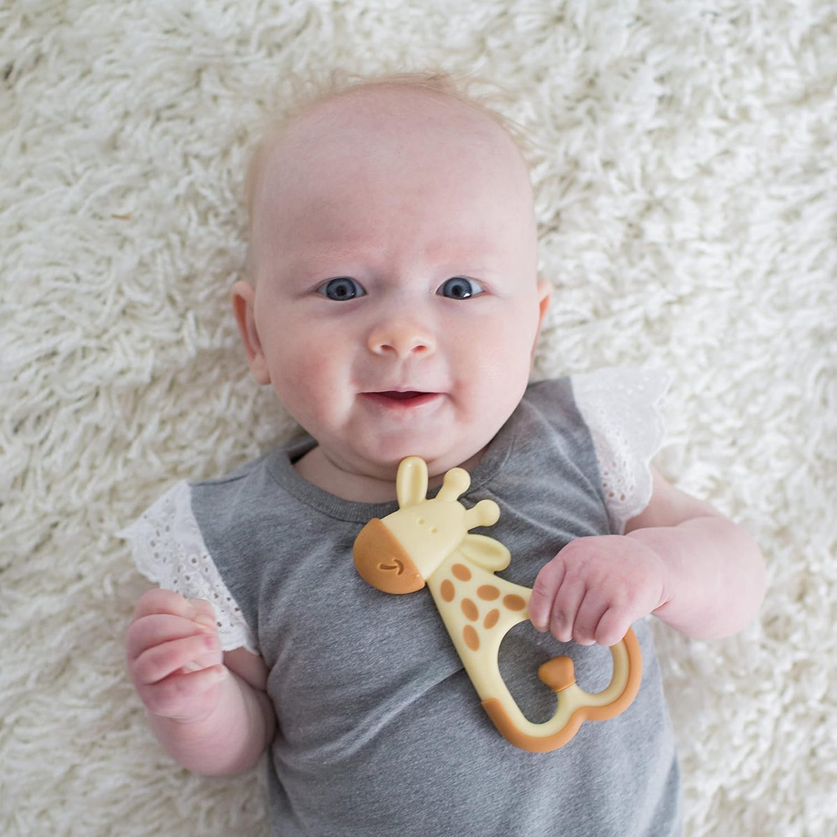 Dr. Brown's Ridgees Giraffe, Massaging Baby Teether, Designed by a Pediatric Dentist, BPA Free, 3m+