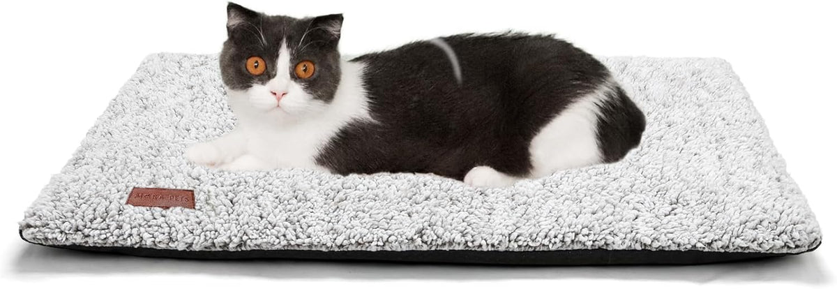 Self Warming Cat Bed Self Heating Cat Dog Mat 24 x 18 inch Extra Warm Thermal Pet Pad for Indoor Outdoor Pets with Removable Cover Non-Slip Bottom