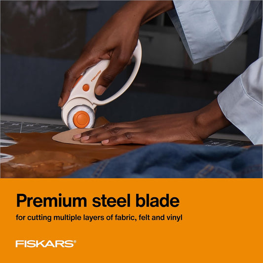 Fiskars 45mm Rotary Cutter for Fabric with Ergonomic Loop Grip, Premium Steel Rotary Fabric Cutter Blade for Precise Cuts, Arts and Crafts, Sewing