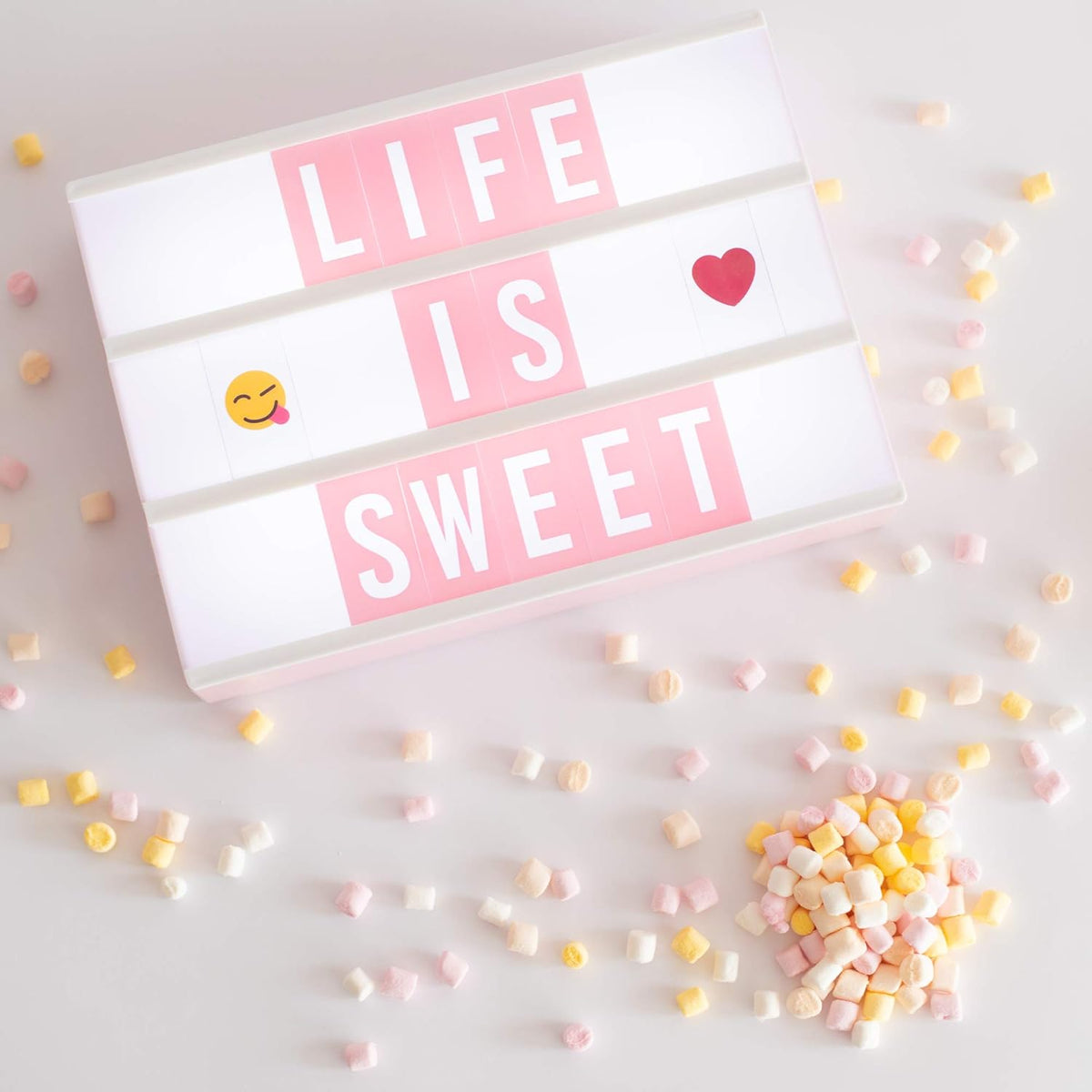 BONNYCO Pink Cinema Light Box with 400 Letters, Emojis, 2 Markers. Led Light Box Home Office and Room Decor, Cinema Led Sign Letters Board. Gifts