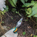 Fiskars Ergo Weeder Tool for Weeding, Heavy Duty Gardening Hand Tool with Ergonomic Handle and Hanging Hole for Storage, Remove Weeds and Roots like