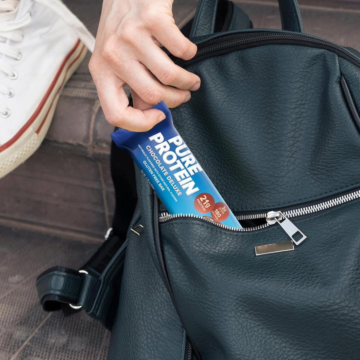 Pure Protein Chocolate Deluxe Protein Bars – 20g Protein, 3g Sugar, 190 Calories (12 count) Low Sugar* High Protein Snack - Gluten Free - Perfect for