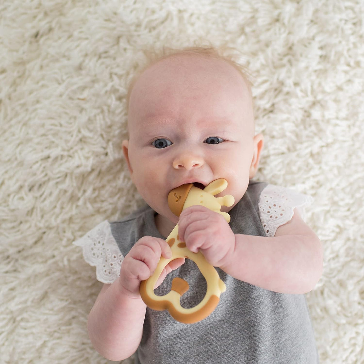 Dr. Brown's Ridgees Giraffe, Massaging Baby Teether, Designed by a Pediatric Dentist, BPA Free, 3m+