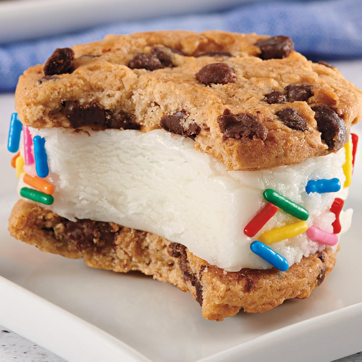 CHIPS AHOY! Cookies Variety Pack, Original Chocolate Chip, Chewy Chocolate Chip with Reese's Peanut Butter Cups & Chewy Hershey's Fudge Filled Soft